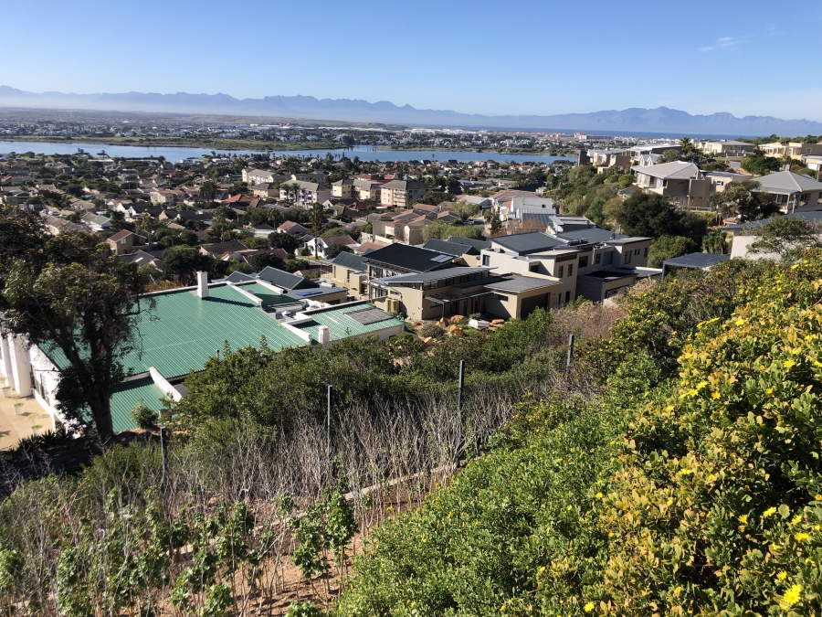 0 Bedroom Property for Sale in Lakeside Western Cape